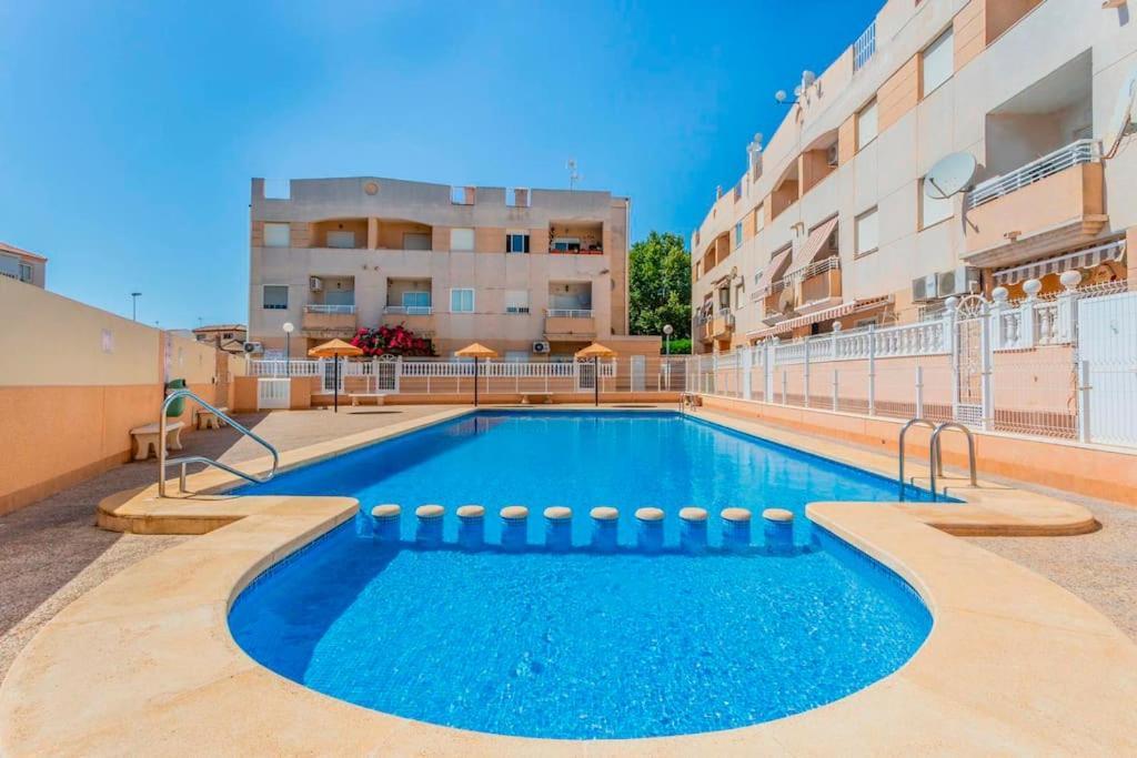 Green Lagoon Penthouse Τορεβιέχα Εξωτερικό φωτογραφία