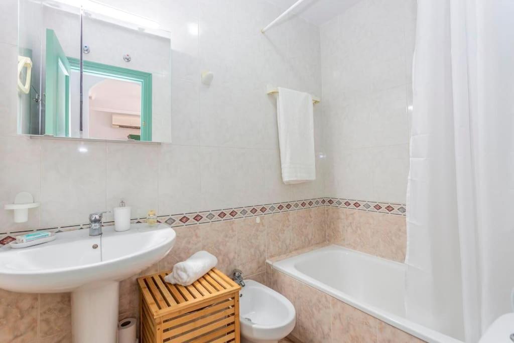 Green Lagoon Penthouse Τορεβιέχα Εξωτερικό φωτογραφία